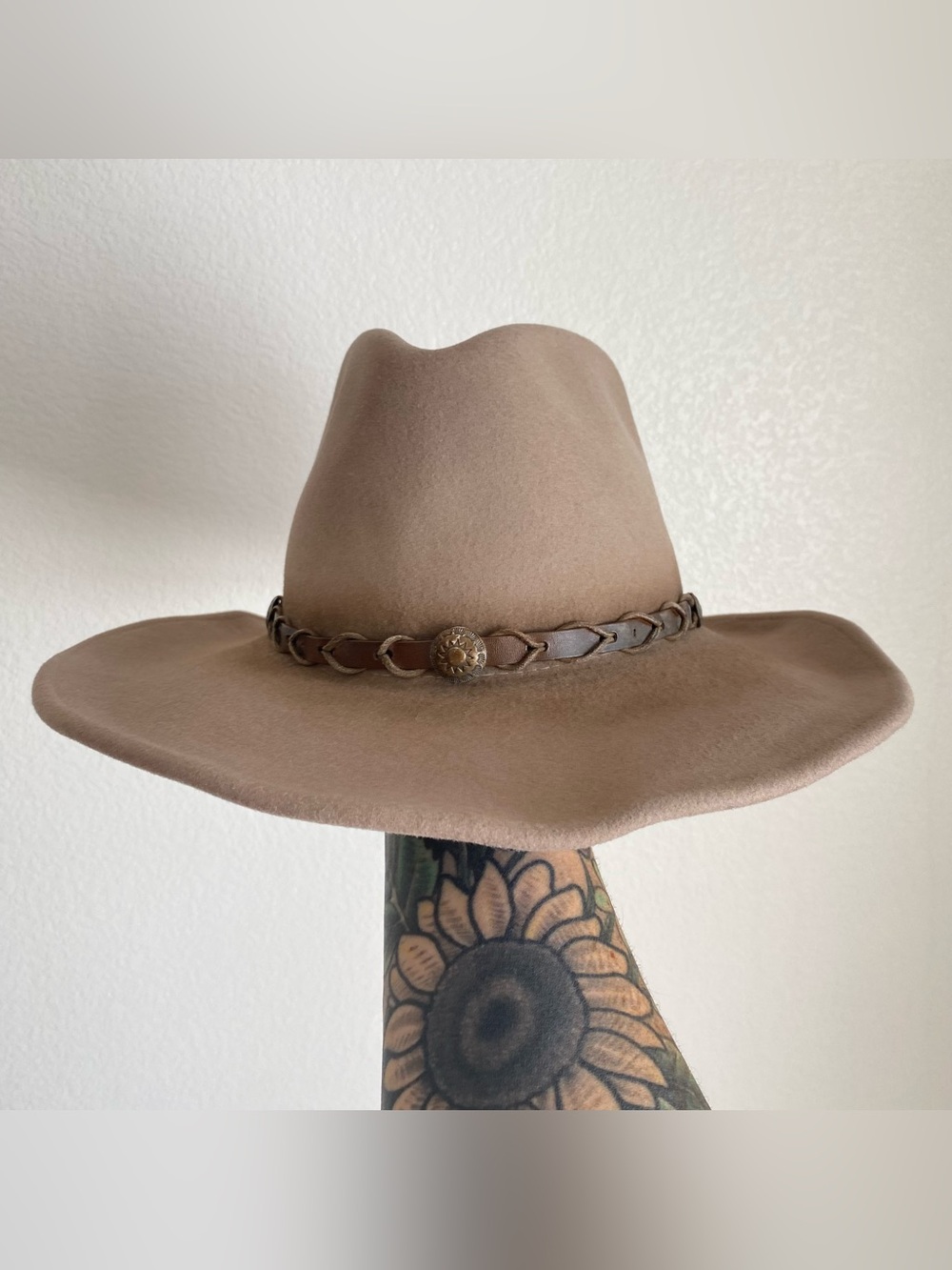 Vintage Renegade wool felt western hat, Large